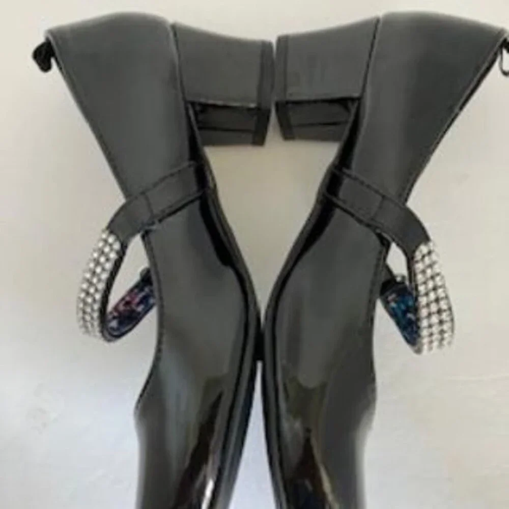 George Girls sz 2 Patent Leather & Rhinestone Low Heel Mary Jane Formal Shoes